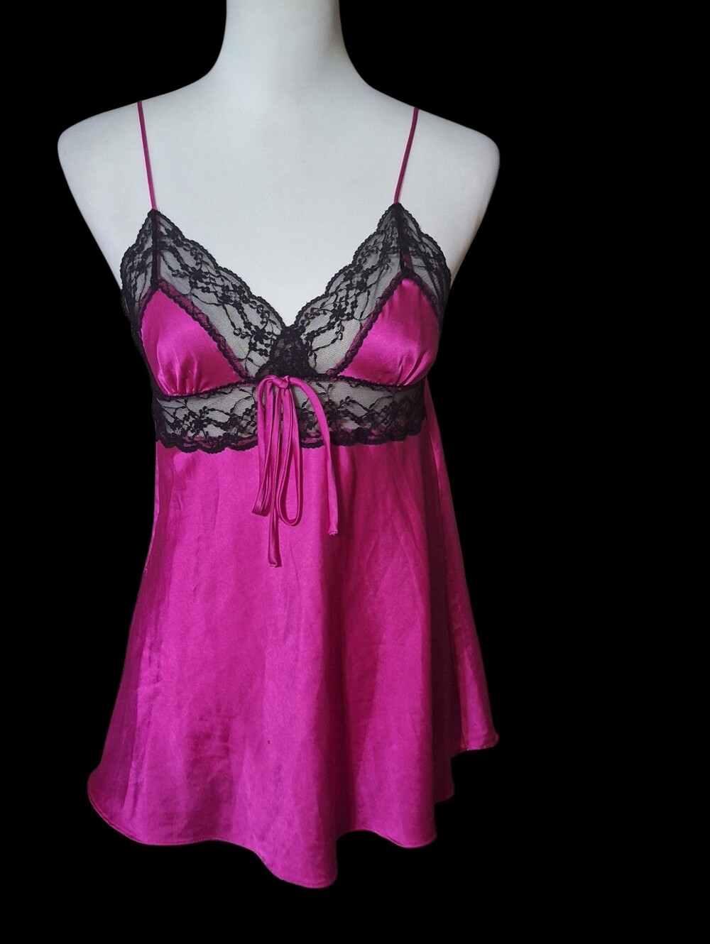 Coquette romantic indie party Y2K Victorias Secret pink satin cami babydoll top
